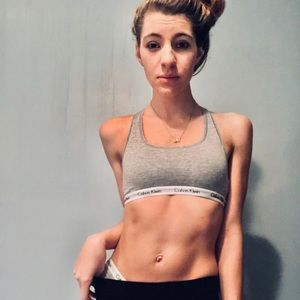 Meet your Posher, Effie